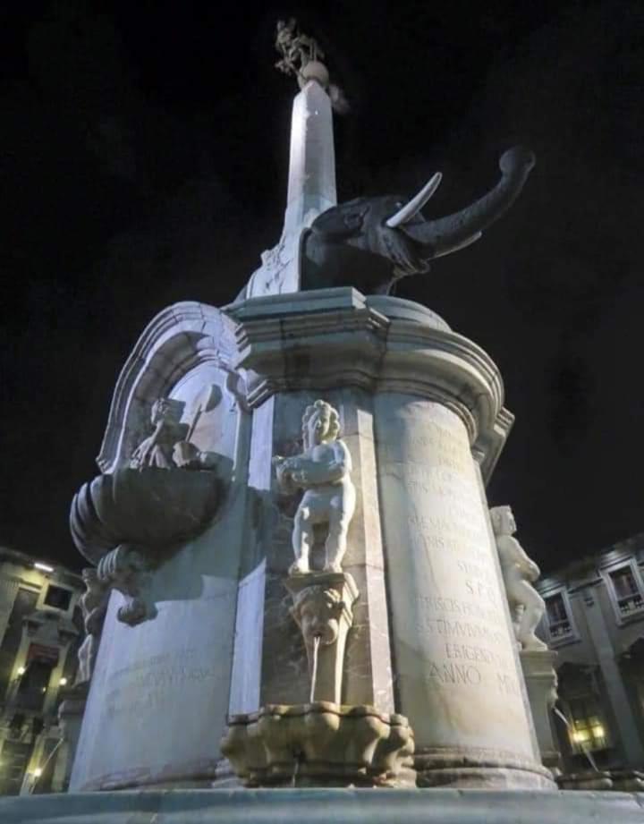 A casuzza Catânia Exterior foto