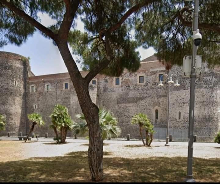 A casuzza Catânia Exterior foto